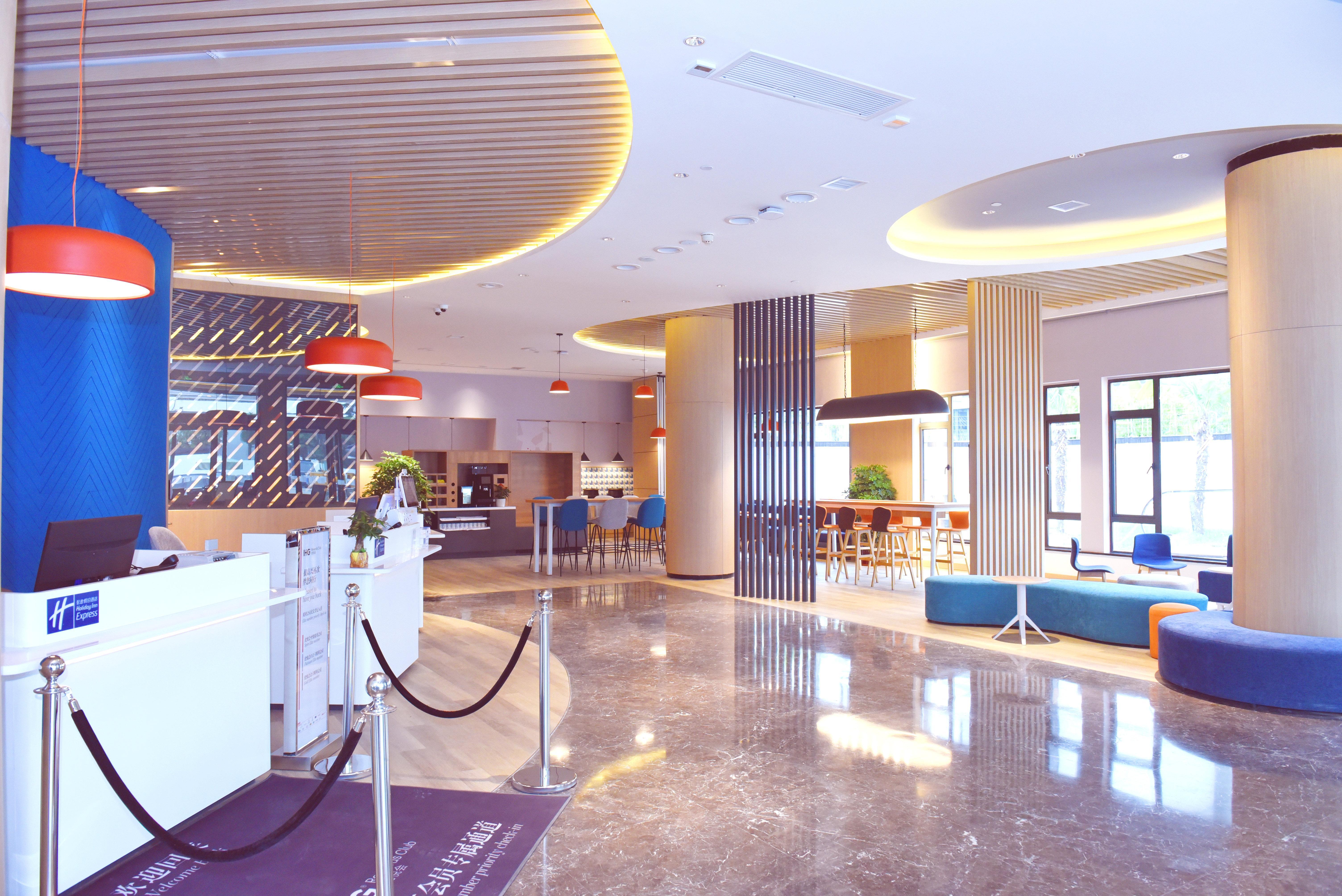 Holiday Inn Express - Suzhou Zhouzhuang Ancient Town, An Ihg Hotel Exterior photo