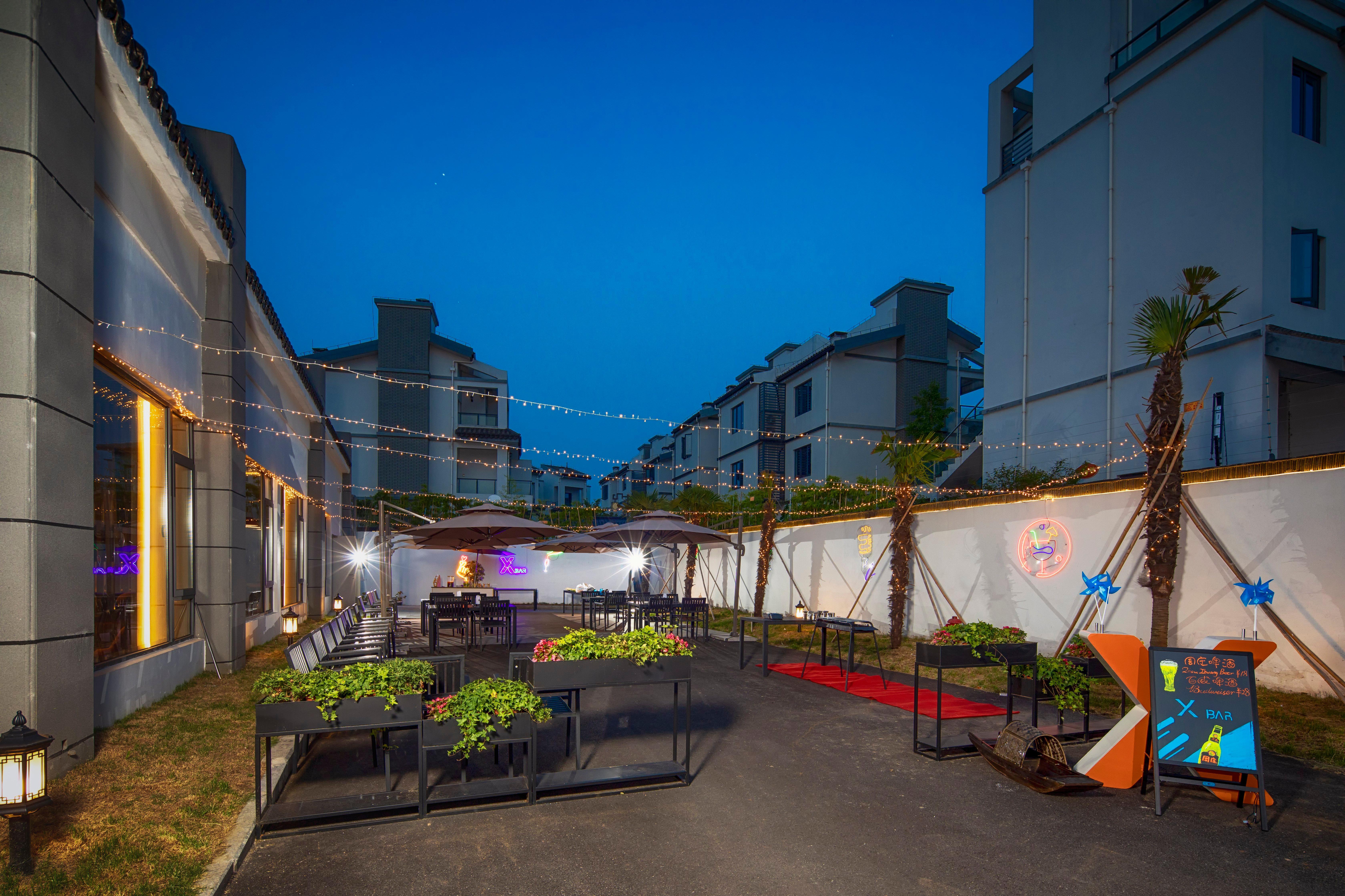 Holiday Inn Express - Suzhou Zhouzhuang Ancient Town, An Ihg Hotel Exterior photo